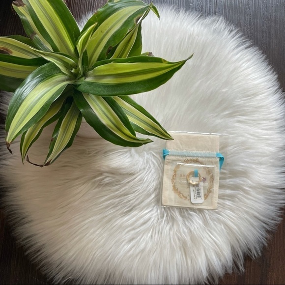 Anthropologie Shiraleah Raval amethyst stackable ring - Picture 3 of 3